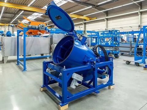 Industrial Centrifuges Guide: Types, Working Principles, and Industrial Applications