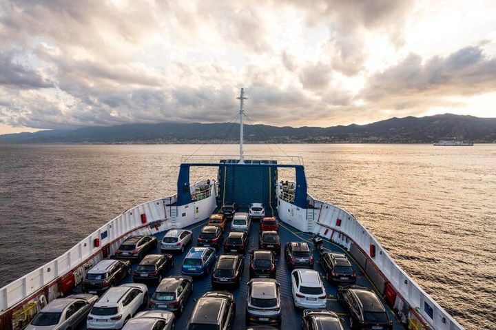 Everything You Need to Know About Overseas Vehicle Transport