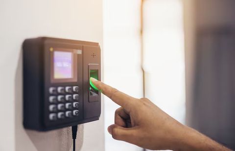 Access Control System Explained: Types, Features, Working Methods, Benefits and Security Applications