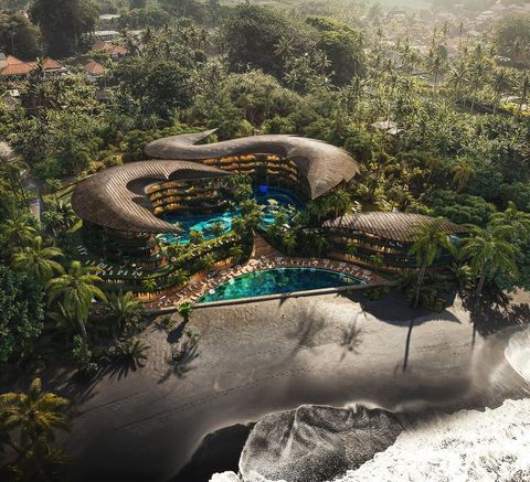 Luxury Bali Resort Overview: Learn What Matters Before Your Trip
