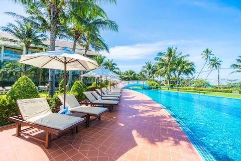 Beach Resort Explained: Coastal Hospitality, Accommodation Types, Recreational Facilities and Tourism Applications