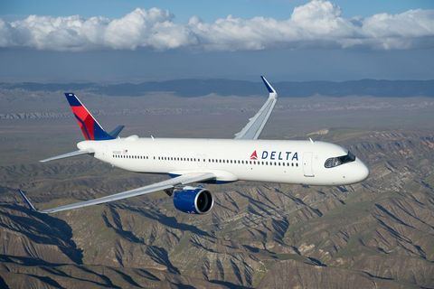 Delta Air Lines: Discover Cheap Flights, Global Destinations & Travel Tips