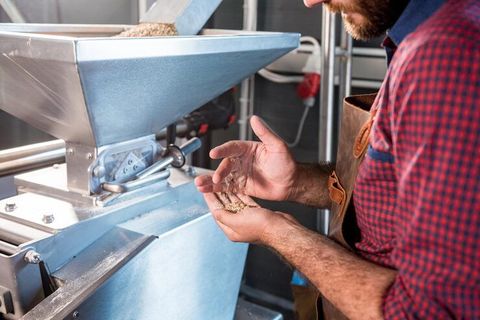 Pellet Making Machine Guide: Materials, Production Processes, Pellet Types and Industry Uses