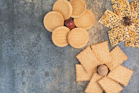 Balaji Wafers Facts: Flavors, Quality, and Snack Trends