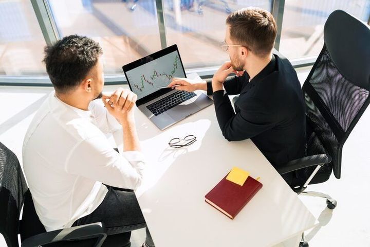 Best Stock Advisor Canada Insights to Help Investors Make Informed Decisions