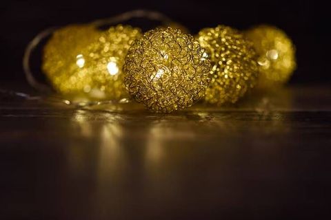 High-Polish Yellow Gold: Overview of Alloys, Polishing Techniques, Finishes, and Designs