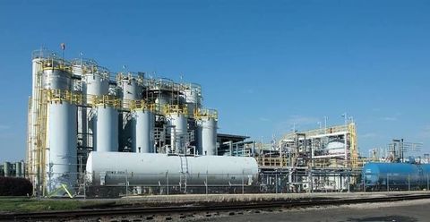 Industrial Chemicals Overview: Key Categories, Functions, and Common Applications
