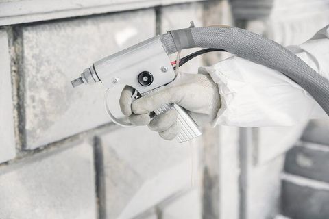 Plaster Spraying Machines Details: Pump Systems, Hoppers, Nozzles, Controls and Applications