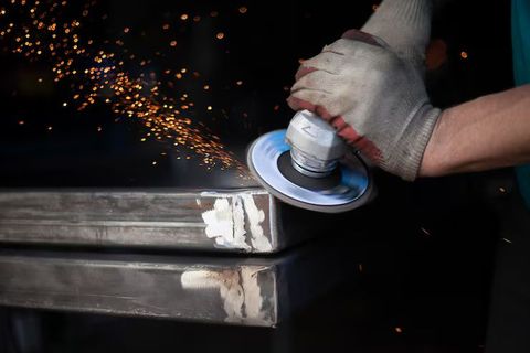 Metal Polishing Machines Guide: Types, Uses, Working Principles, Components, and Applications