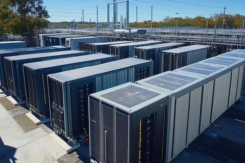 Data Center Cooling Tower Systems Explained: Types, Components, Functions, Benefits and Applications