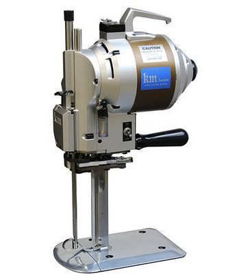 Straight Knife Cutting: An Overview of Its Methods and Applications