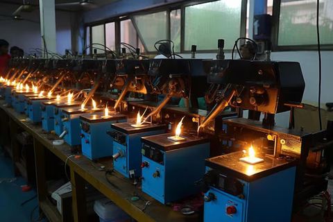 Industrial Soldering Machines: Insights into Robotics & Smart Manufacturing