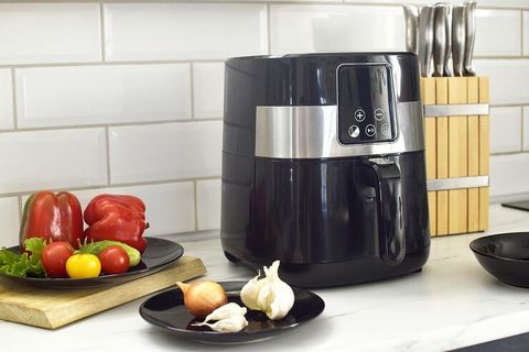 Smart Cooking Equipment Guide to Types, Features and Kitchen Technology Trends