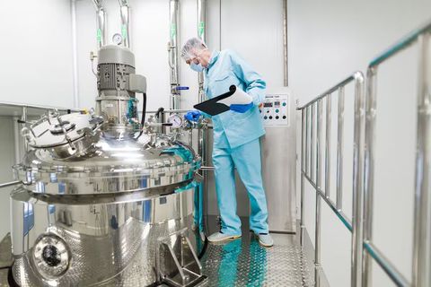 Explore Granulation Tool Types Guide With Pharmaceutical Manufacturing Insights