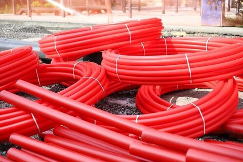 Industrial Hose Pipes Explained: Materials, Fluid Transfer Systems and Industrial Applications