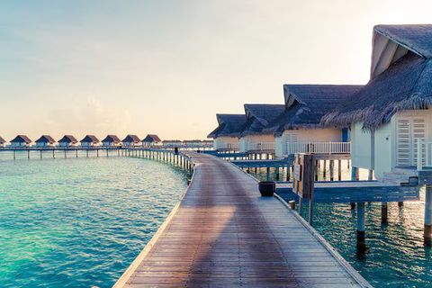 Maldives Honeymoon Guide: Romantic Getaways, Ocean Views & Magical Moments
