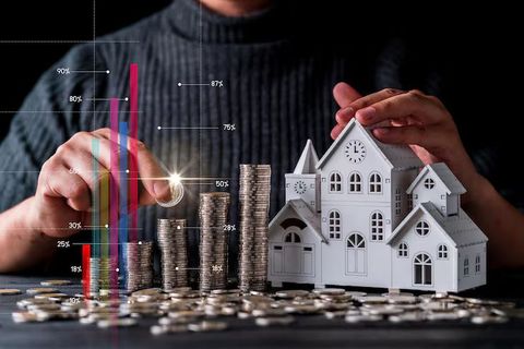 Property Investment Guide: Types, Strategies, Risks, Returns, and Market Factors
