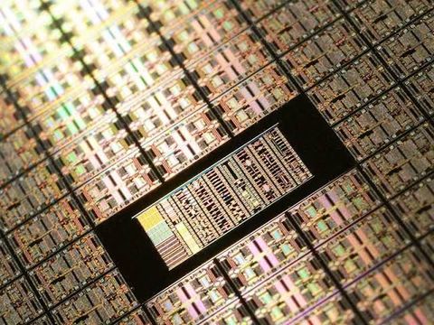 Semiconductor Lithography Basics: What Chipmakers Need to Know Now