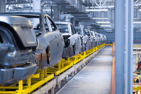 Leitfaden für die Automobilindustrie: Trends, Technologie und Elektromobilität